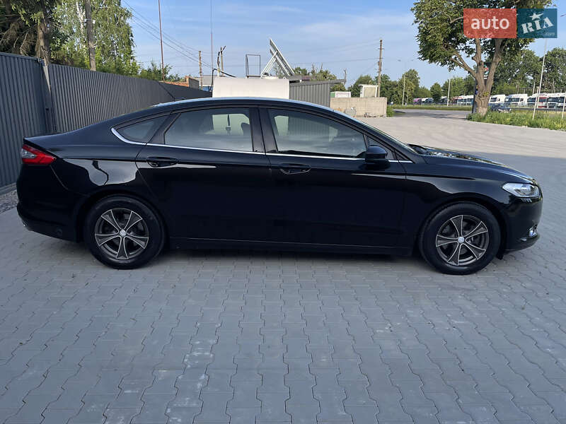 Седан Ford Fusion 2014 в Вінниці