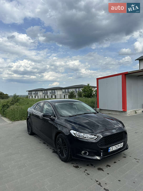 Седан Ford Fusion 2015 в 