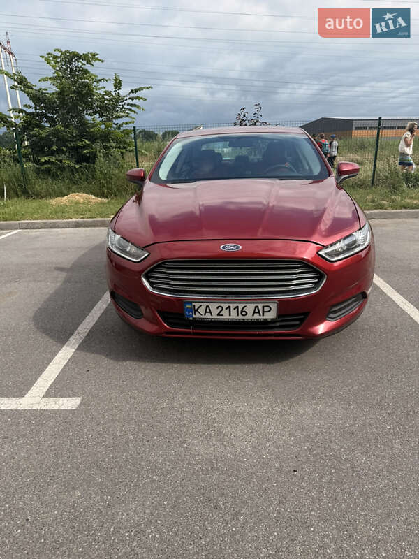 Седан Ford Fusion 2014 в Киеве