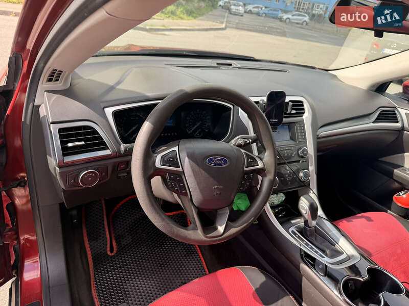 Седан Ford Fusion 2014 в Киеве