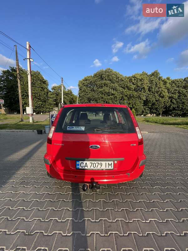 Хэтчбек Ford Fusion 2006 в Христиновке