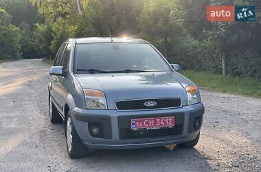 Хэтчбек Ford Fusion 2009 в 