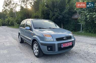 Хэтчбек Ford Fusion 2009 в 