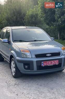 Хэтчбек Ford Fusion 2009 в 