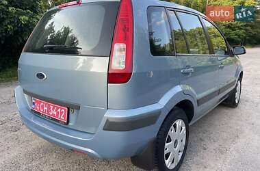 Хэтчбек Ford Fusion 2009 в 