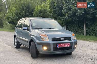 Хэтчбек Ford Fusion 2009 в 