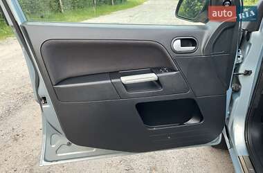 Хэтчбек Ford Fusion 2009 в 