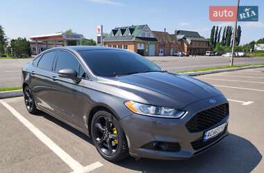 Седан Ford Fusion 2015 в Луцьку
