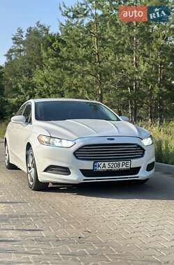 Седан Ford Fusion 2013 в Києві