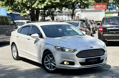 Седан Ford Fusion 2013 в 