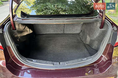 Седан Ford Fusion 2013 в 