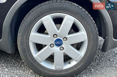 Хэтчбек Ford Fusion 2009 в 