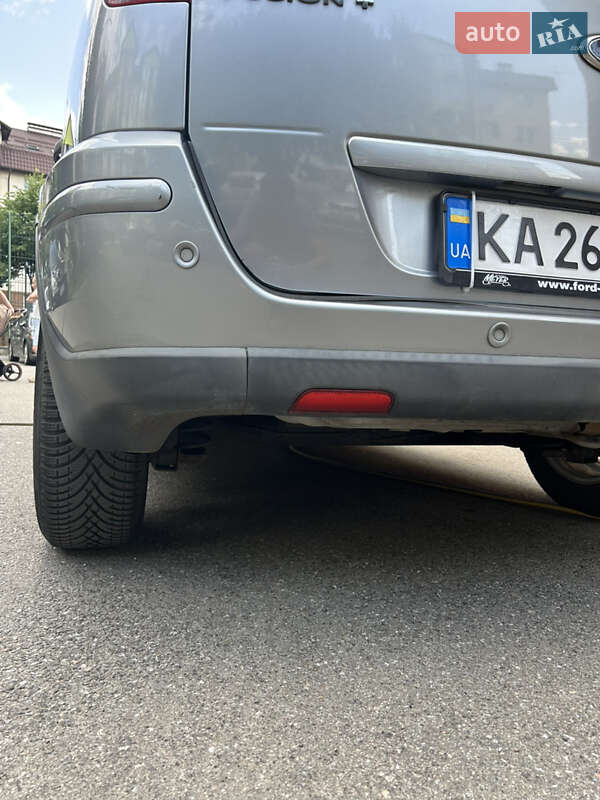 Хэтчбек Ford Fusion 2005 в Киеве