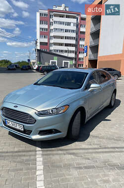Седан Ford Fusion 2014 в Каменском