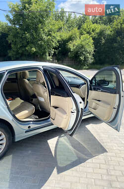 Седан Ford Fusion 2014 в 