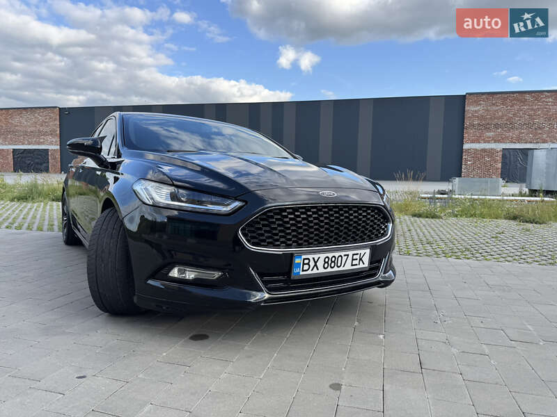 Седан Ford Fusion 2015 в Хмельницькому