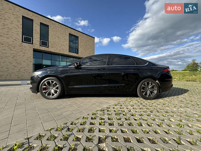 Седан Ford Fusion 2015 в Хмельницькому