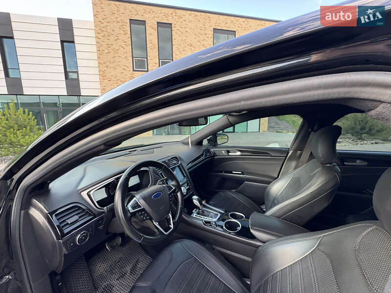 Седан Ford Fusion 2015 в Хмельницькому