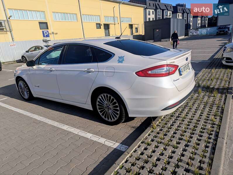 Седан Ford Fusion 2013 в Киеве