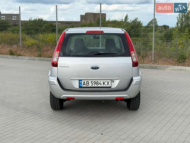 Хэтчбек Ford Fusion 2009 в Виннице