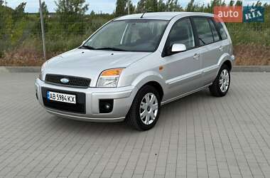 Хэтчбек Ford Fusion 2009 в 