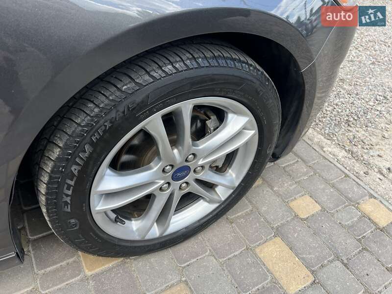 Седан Ford Fusion 2015 в Одессе