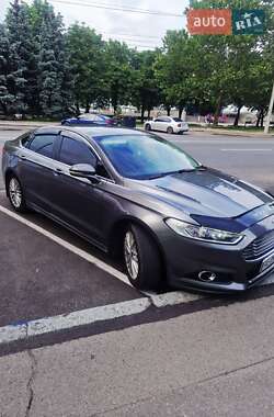 Седан Ford Fusion 2014 в Днепре