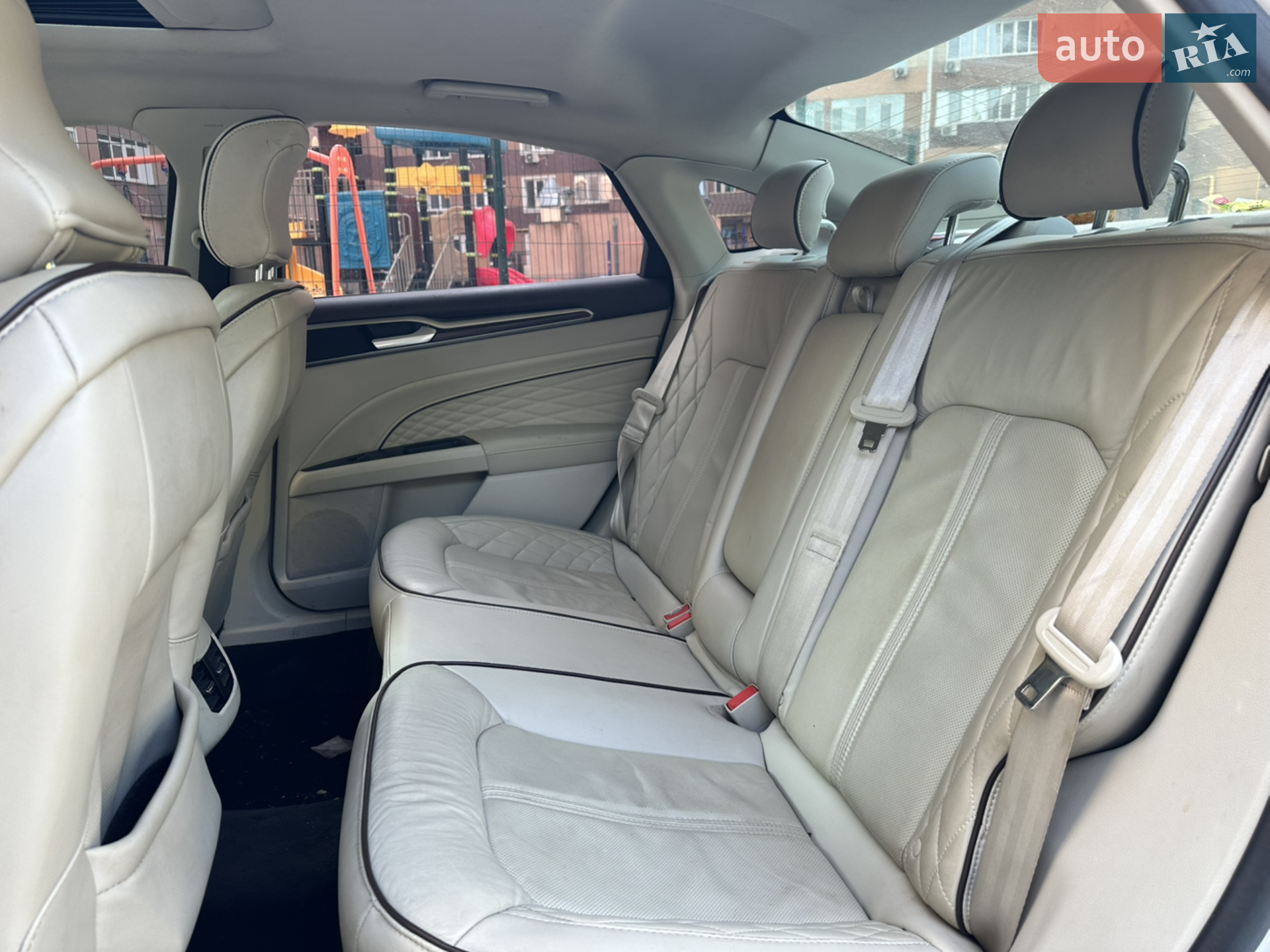 2017 Ford Fusion - мініатюра 11