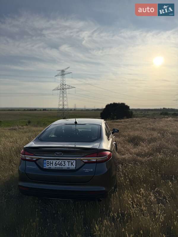 Седан Ford Fusion 2018 в Одесі