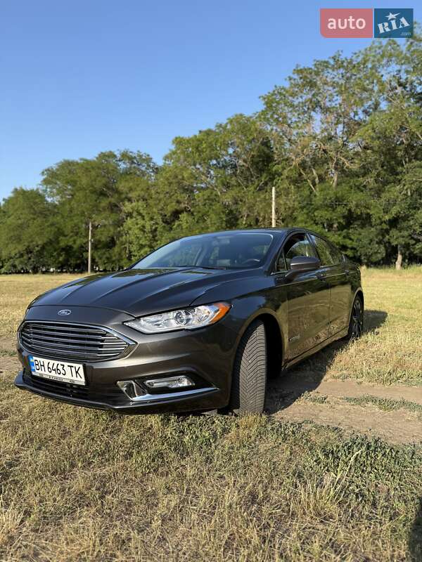 Седан Ford Fusion 2018 в Одесі