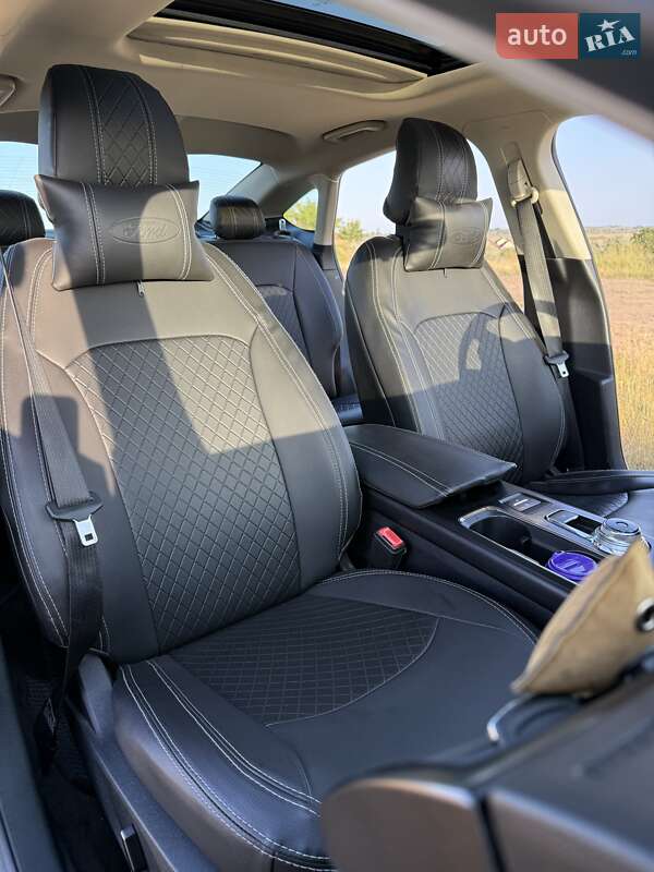 Седан Ford Fusion 2018 в Одесі