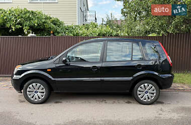 Хэтчбек Ford Fusion 2007 в 