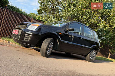 Хэтчбек Ford Fusion 2007 в 