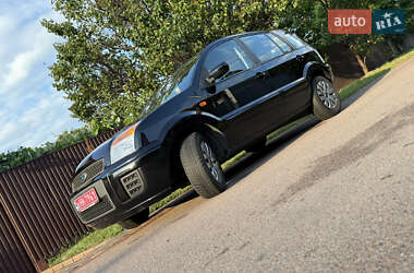 Хэтчбек Ford Fusion 2007 в 