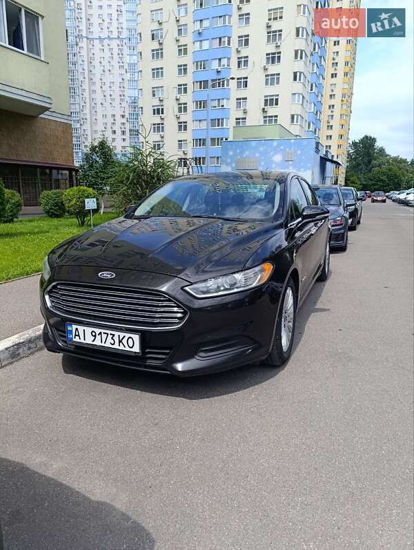 Ford Fusion 2013