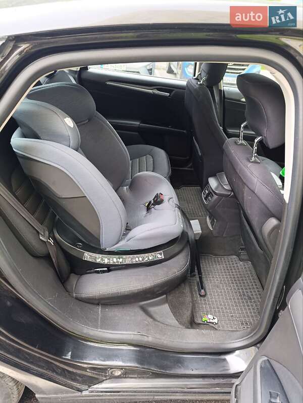 Седан Ford Fusion 2013 в Киеве