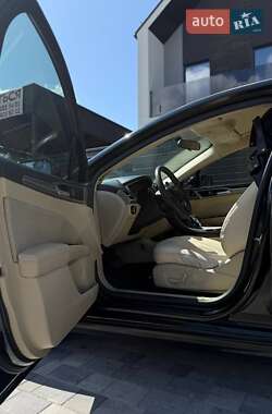 Седан Ford Fusion 2014 в 