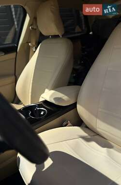 Седан Ford Fusion 2014 в 