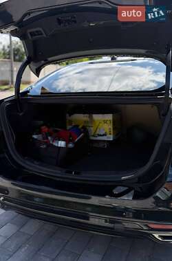 Седан Ford Fusion 2014 в 