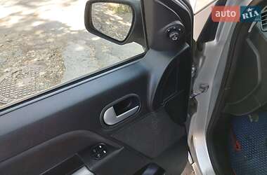Хэтчбек Ford Fusion 2006 в 