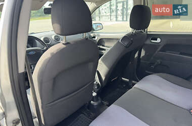 Хэтчбек Ford Fusion 2008 в 