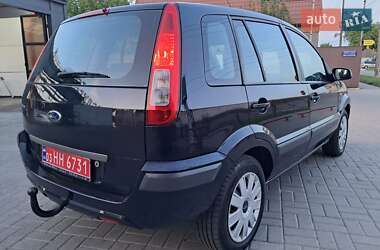 Хэтчбек Ford Fusion 2006 в 