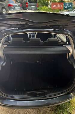 Хэтчбек Ford Fusion 2006 в 