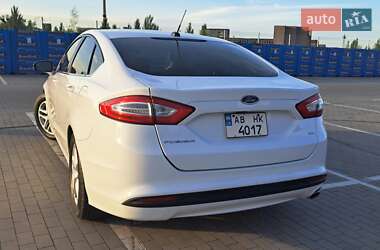 Седан Ford Fusion 2014 в 