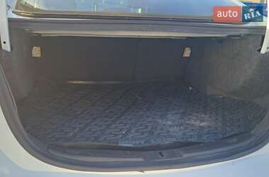 Седан Ford Fusion 2014 в 