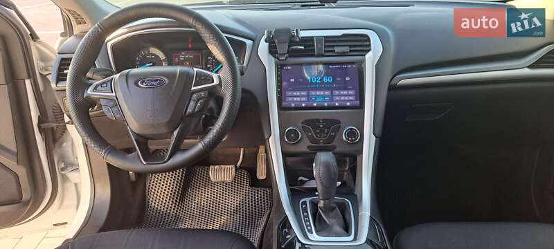 Седан Ford Fusion 2014 в Виннице