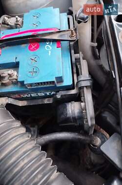 Хэтчбек Ford Fusion 2011 в 