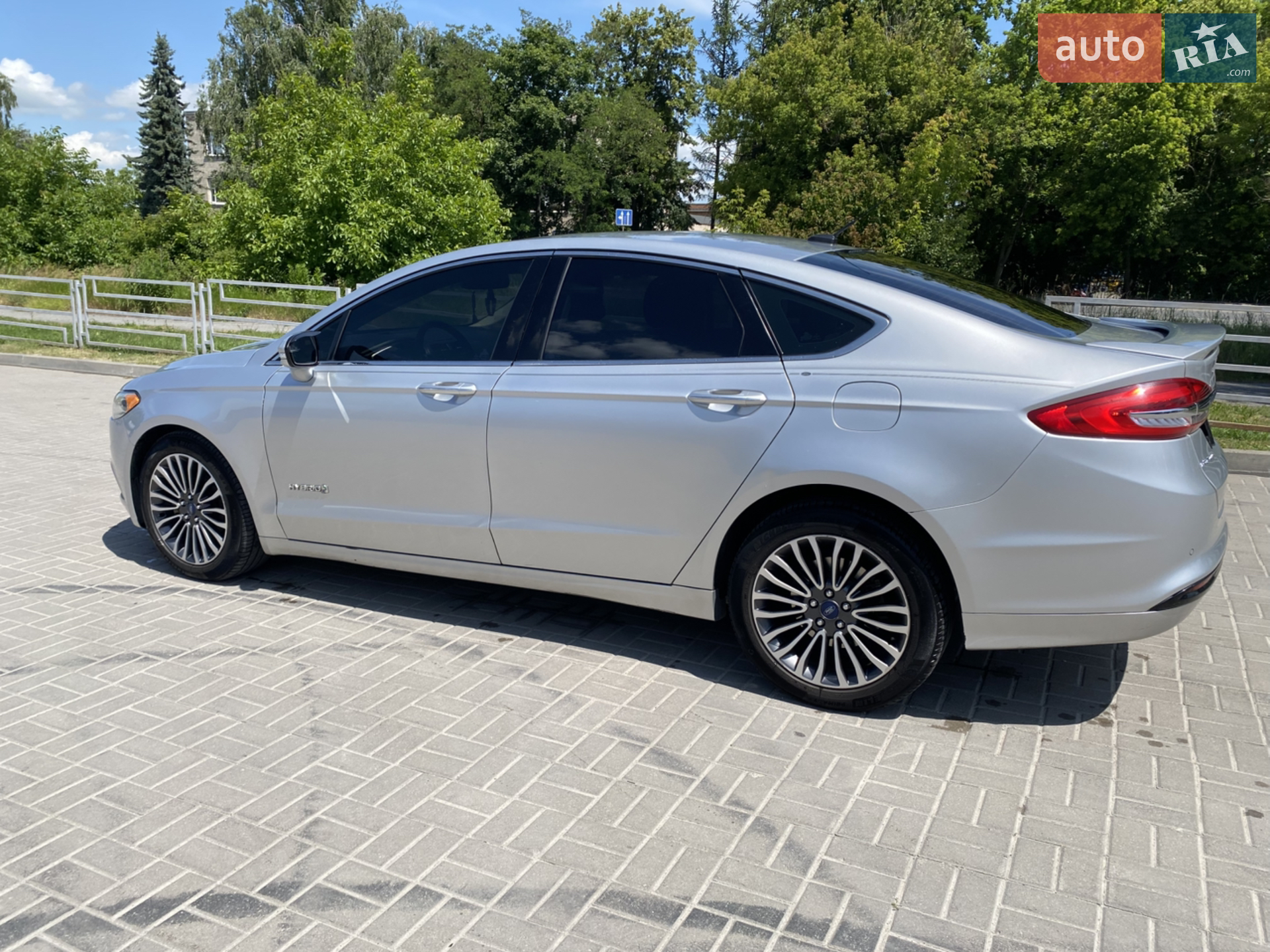 2016 Ford Fusion - мініатюра 15