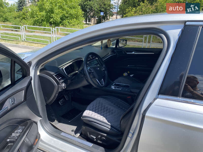 Седан Ford Fusion 2016 в Тернополе фото 22 Седан Ford Fusion 2016 в Тернополе