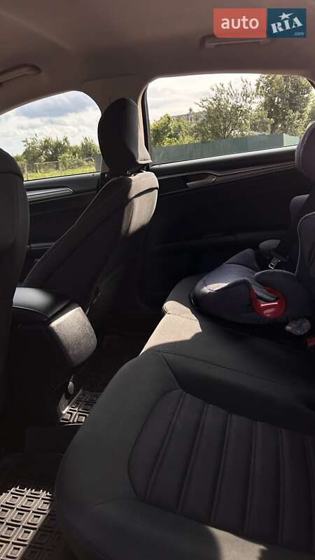 Седан Ford Fusion 2017 в Броварах
